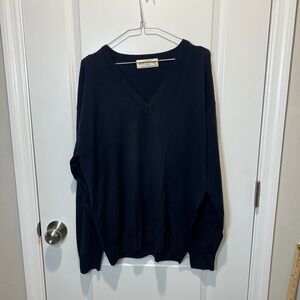 James Pringle Weavers Navy V Neck Lambswool Sweater Made in British Isles